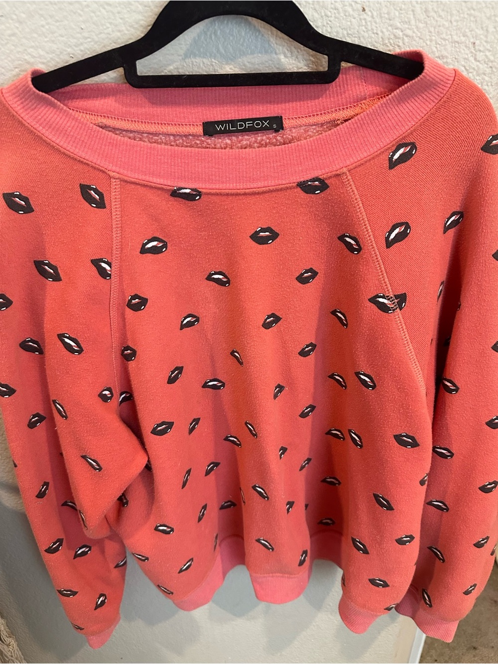 Wildfox Coral Pink Lip-Print Crewneck Sweatshirt